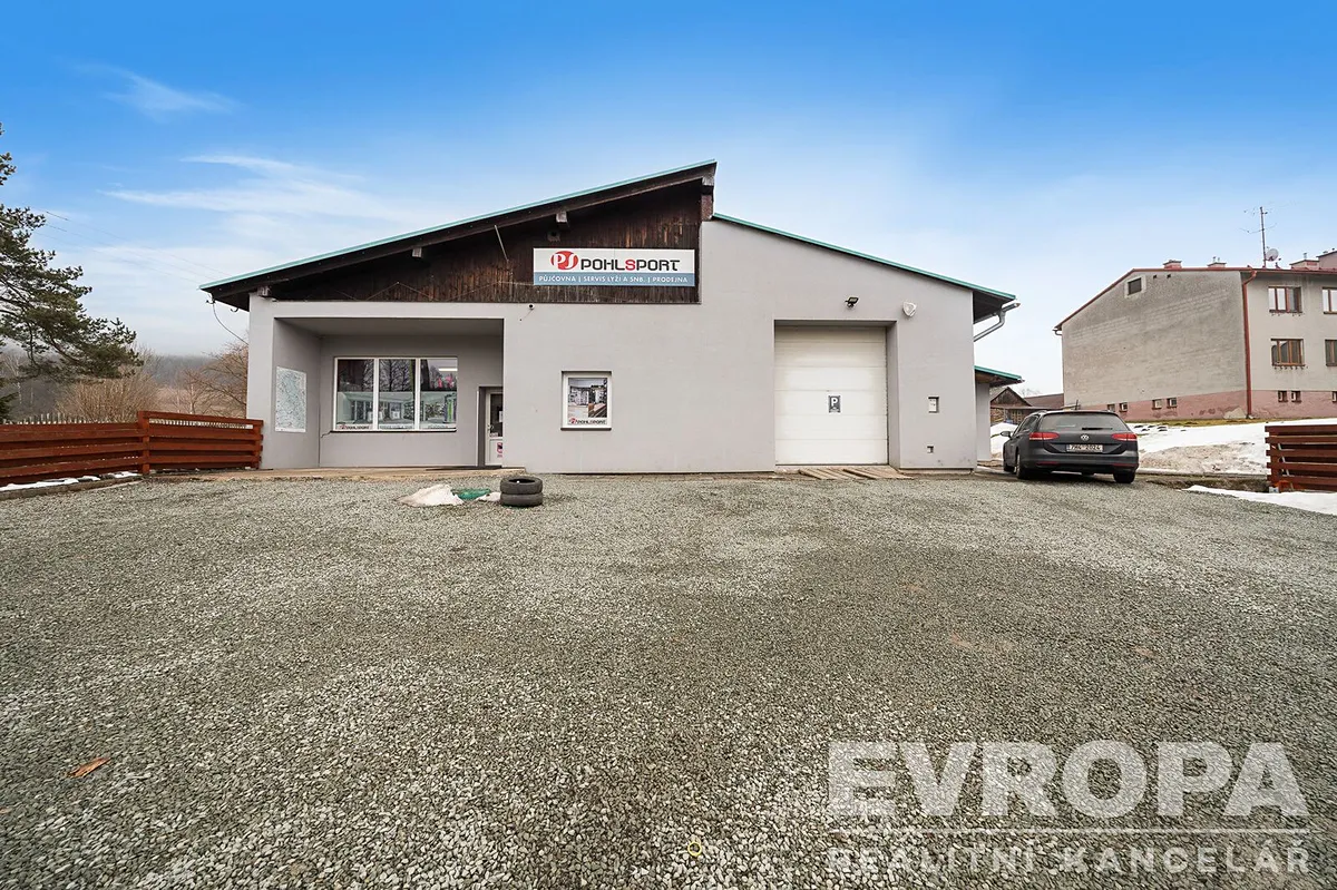 Prodej obchodního prostoru 376 m²